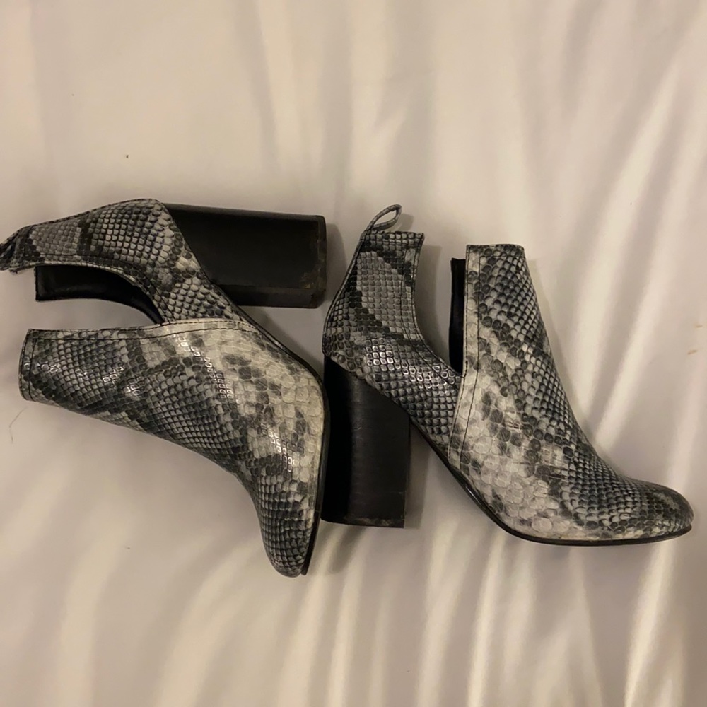 Steve Madden snake skin bootie